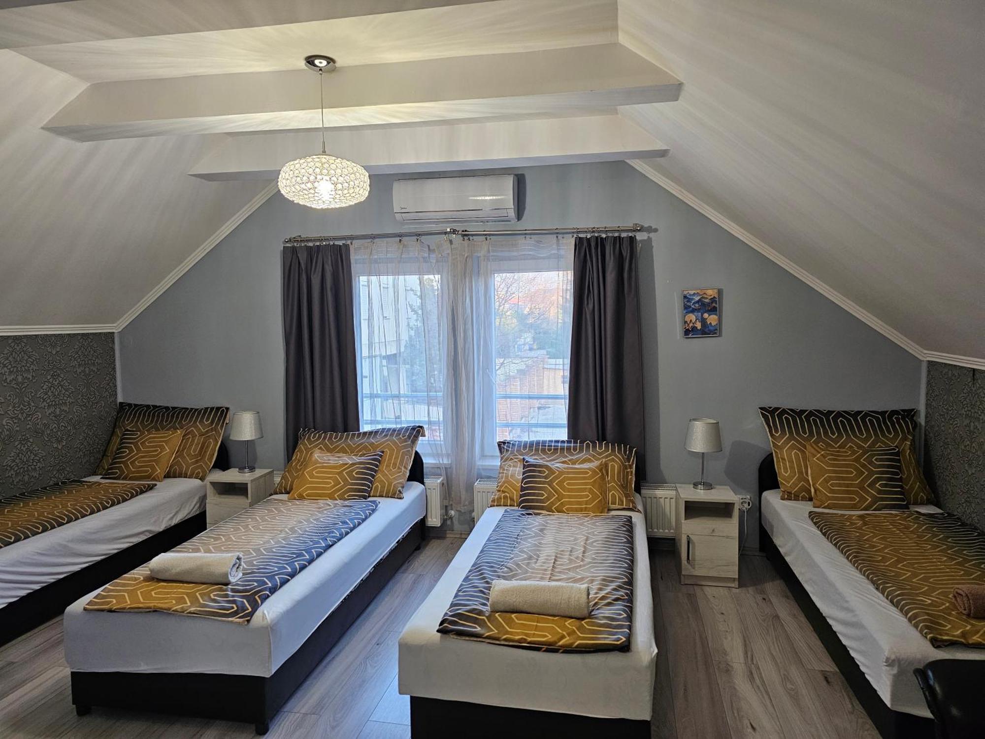 Borostyan Panzio Bed & Breakfast Debrecen Exterior photo